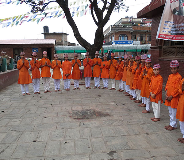 Pandits der Budhanilakanth Gurukul